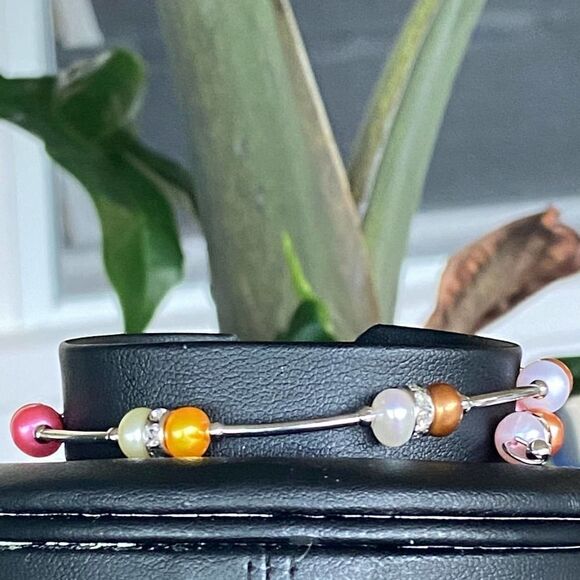 Vantel Pearl Co.  Desert Sunset Bracelet. $16 ea or bundle 3 for $25 - Picture 8 of 10